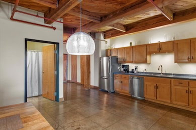 904 E Pearson St unit 303, Milwaukee, WI 53202 - photo 3