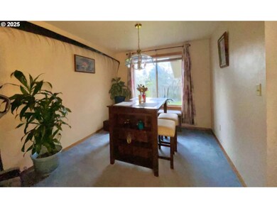 1200 SW 215th Ave, Beaverton, OR 97006 - photo 3