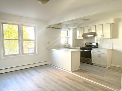 5849 206th St, Bayside, NY 11364 - photo 4