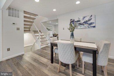 11520 Underoak Ct, Reston, VA 20191 - photo 7