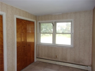 79 Alan Ave, Portsmouth, RI 02871 - photo 4