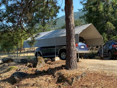 750 Meadow Lark Ln, Grants Pass, OR 97526 - photo 5