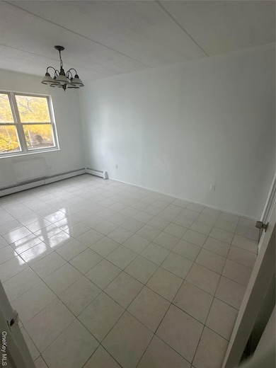 43 Menahan St unit 2nd fl, Brooklyn, NY 11221 - photo 5