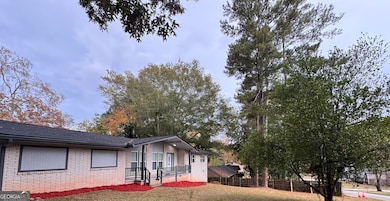 736 Valley Creek Dr, Stone Mountain, GA 30083 - photo 3