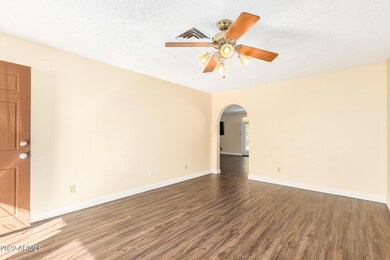 812 E Huber St, Mesa, AZ 85203 - photo 5