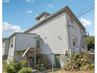 8410 SE 21st Ave, Portland, OR 97202 - photo 4