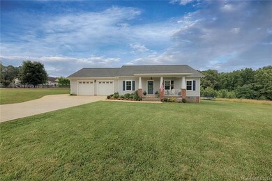 127 4 Winds Dr, Statesville, NC 28625 - photo 4