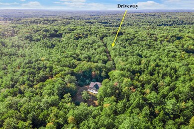 5 Midway Lane, Freeport