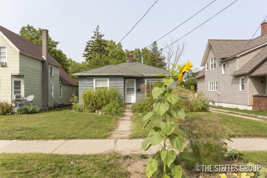 1337 Leonard St NE, Grand Rapids, MI 49505 - photo 2