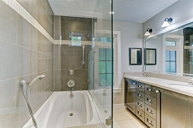 1717 Viking Dr, Houston, TX 77018 - photo 3