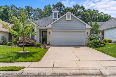 1814 Sweetbay Dr, Toms River, NJ 08755 - photo 2