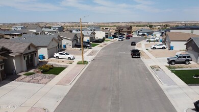 620 Adrian Arellano St, Socorro, TX 79927 - photo 5