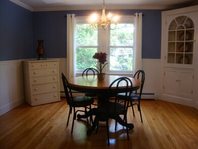 277 Triangle St, Amherst, MA 01002 - photo 4