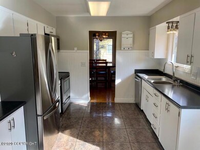749 Norman St.- Kitchen