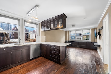 240 E 35th St unit 9A, New York, NY 10016 - photo 7