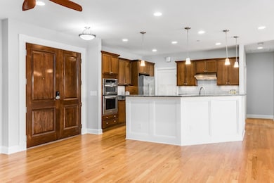 003_22_h 3175 Tremont Dr-1006