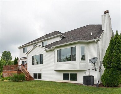 902 Darwin Dr unit 1, Chelsea, MI 48118 - photo 3