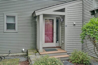 215 Granite Way unit 8B, Quechee, VT 05059 - photo 3