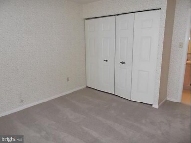 1002 Brinker Dr unit 301, Hagerstown, MD 21740 - photo 4