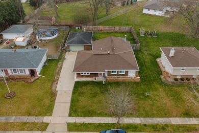 1023 S Knollwood Dr, Saukville, WI 53080 - photo 7