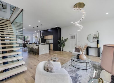 4212 W 5th Ave, Chicago, IL 60624 - photo 5