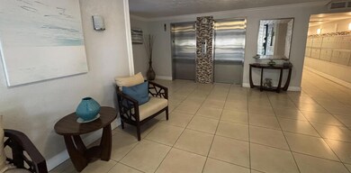 605 Oaks Dr unit 503, Pompano Beach, FL 33069 - photo 2