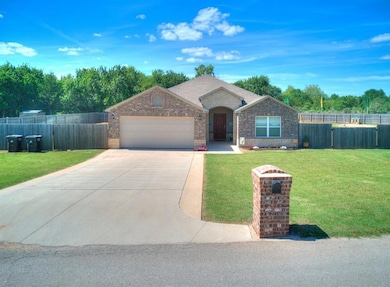 5782 Bent Creek Rd, Shawnee, OK 74804 - photo 3