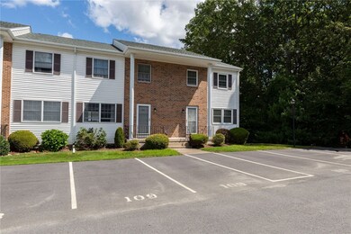 109 Scenery Ln, Johnston, RI 02919 - photo 2