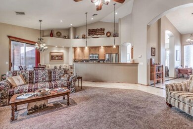 Living Room (3)