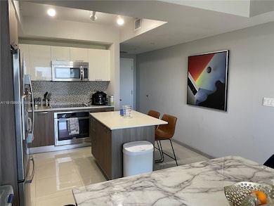 5300 Paseo Blvd unit 812, Doral, FL 33166 - photo 3