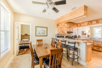 277 Us -277, Brackettvi, TX 78832 - photo 3