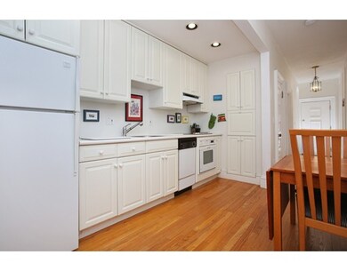 373 Commonwealth Ave unit 604, Boston, MA 02115 - photo 3