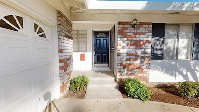 1381 Peach Tree Ln, Yuba City, CA 95993 - photo 3