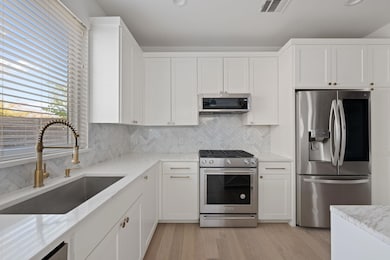 1511 Oak Heights Dr unit 2, Austin, TX 78741 - photo 7