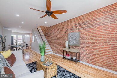 149 N Lakewood Ave, Baltimore, MD 21224 - photo 2