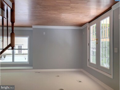 202 W Washington St, Riverside, NJ 08075 - photo 6