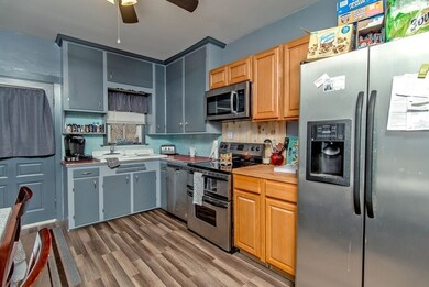 86 Ironstone St, Millville, MA 01529 - photo 7