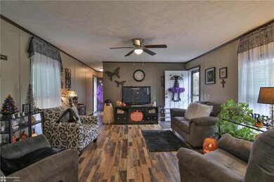 260 Liberty Cir, Hereford, PA 18056 - photo 5