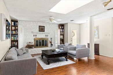 5103 Bueno Dr, Granbury, TX 76049 - photo 7