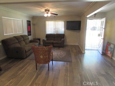 588 W 7th St, Upland, CA 91786 - photo 3