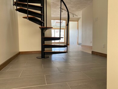 181 Salem St unit 2, Woburn, MA 01801 - photo 4