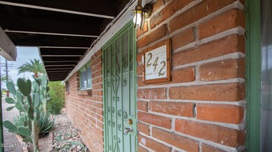 242 Kolb Road -9300