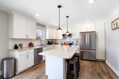 7751 N Division-24
