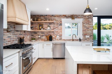 1618 W Orchid Ln, Phoenix, AZ 85021 - photo 7