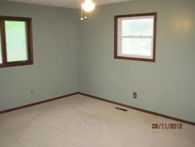 412 N Barnes St, Mason, MI 48854 - photo 6