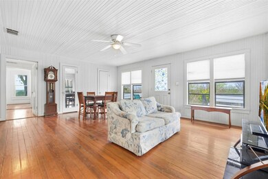 2102 Staples Rd, San Marcos, TX 78666 - photo 6