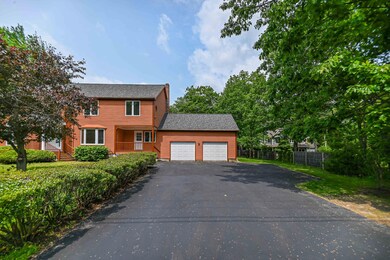 37 Chestnut St, Old Orchard Beach, ME 04064 - photo 2