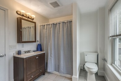 106 Walnut St, Everett, MA 02149 - photo 5