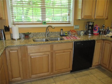 2662 Ruth Dr, Pineville, LA 71360 - photo 3