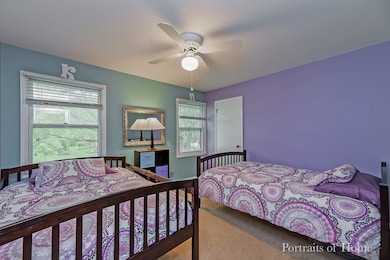 219 Winslow Ct, Naperville, IL 60565 - photo 2